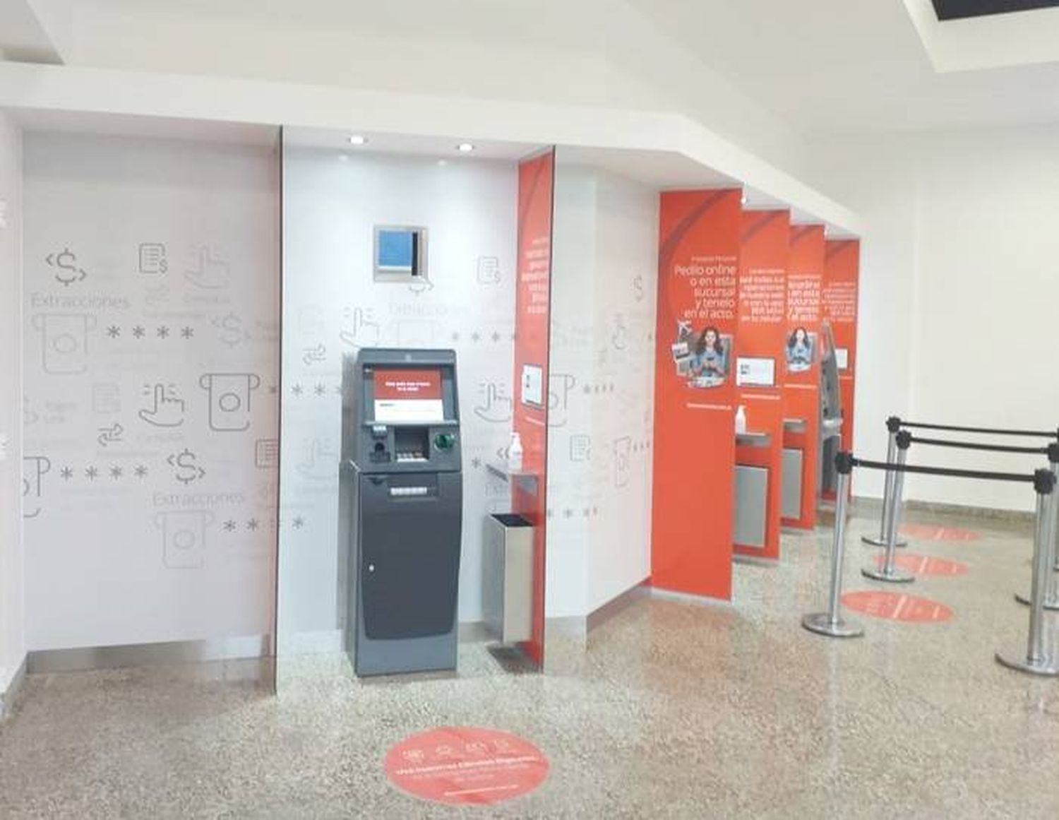 Banco Entre Ríos inauguró un  nuevo multilobby en Hasenkamp