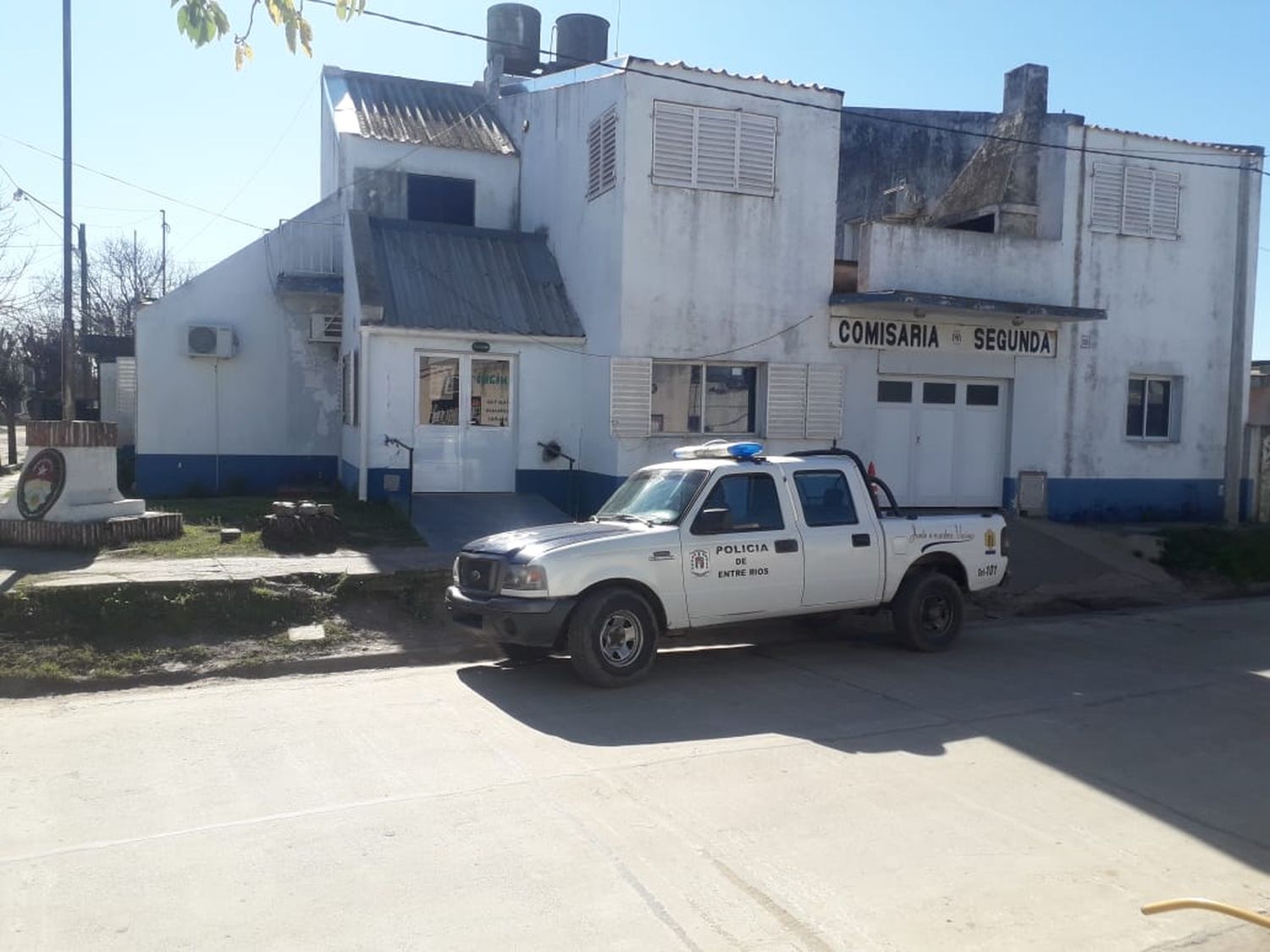 Agredieron a piedrazos la Comisaría Segunda: Toda una familia detenida