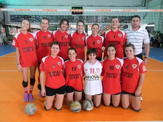Torneo de la AVG: Central Larroque manda entre las chicas