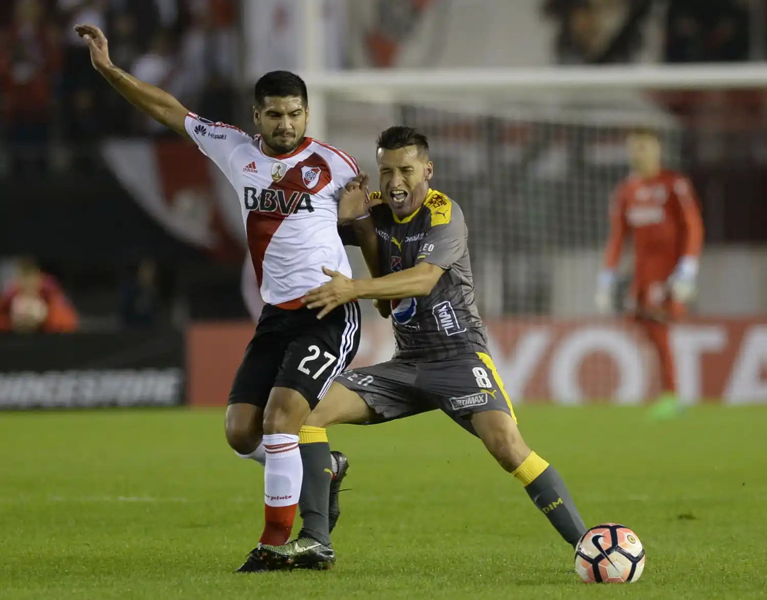 En el día de su cumpleaños, River perdió el invicto en la copa