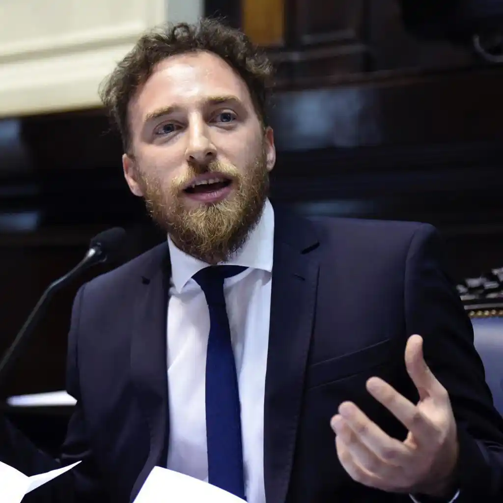 Otermín: “En el macrismo parece que recién ahora descubrieron el consumo interno”, dijo ante las críticas opositoras