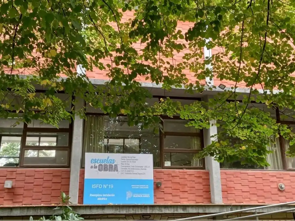 En este contexto, el reclamo central es el regreso al sistema anterior, en el que las prácticas se desarrollaban dentro del turno elegido al momento de la inscripción.