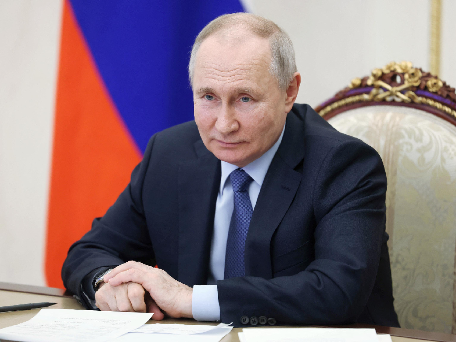 Emiten orden de detención contra Putin por crímenes de guerra