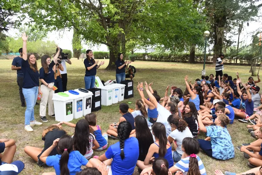 Niños y adultos mayores se capacitaron en educación ambiental y alimentación saludable