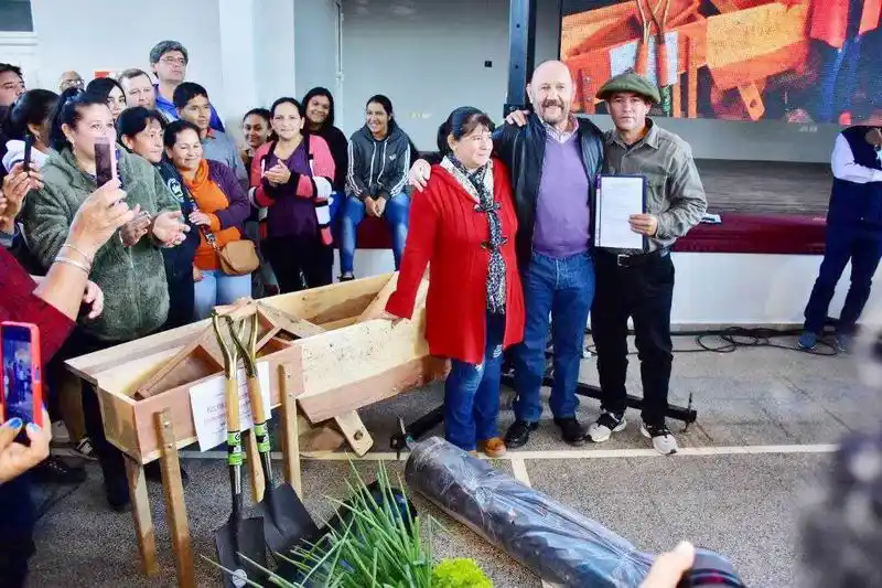 Laishí y Tatané recibieron el operativo 
y se beneficiaron con anuncios de obras