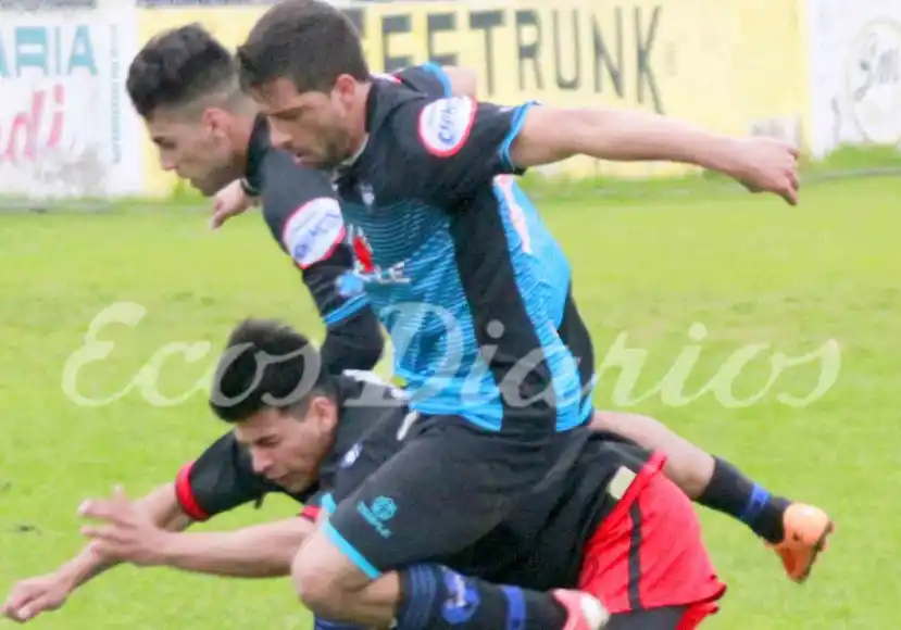 Villa sigue en caída y Huracán aprovechó para sacarle un empate