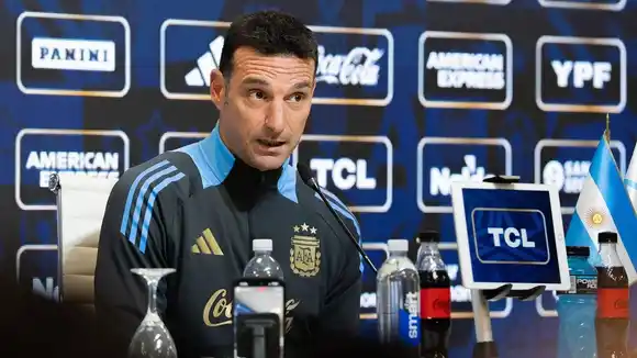 Scaloni aseguró que Messi “se tomará con tranquilidad” el tiempo para decidir su participación en el Mundial