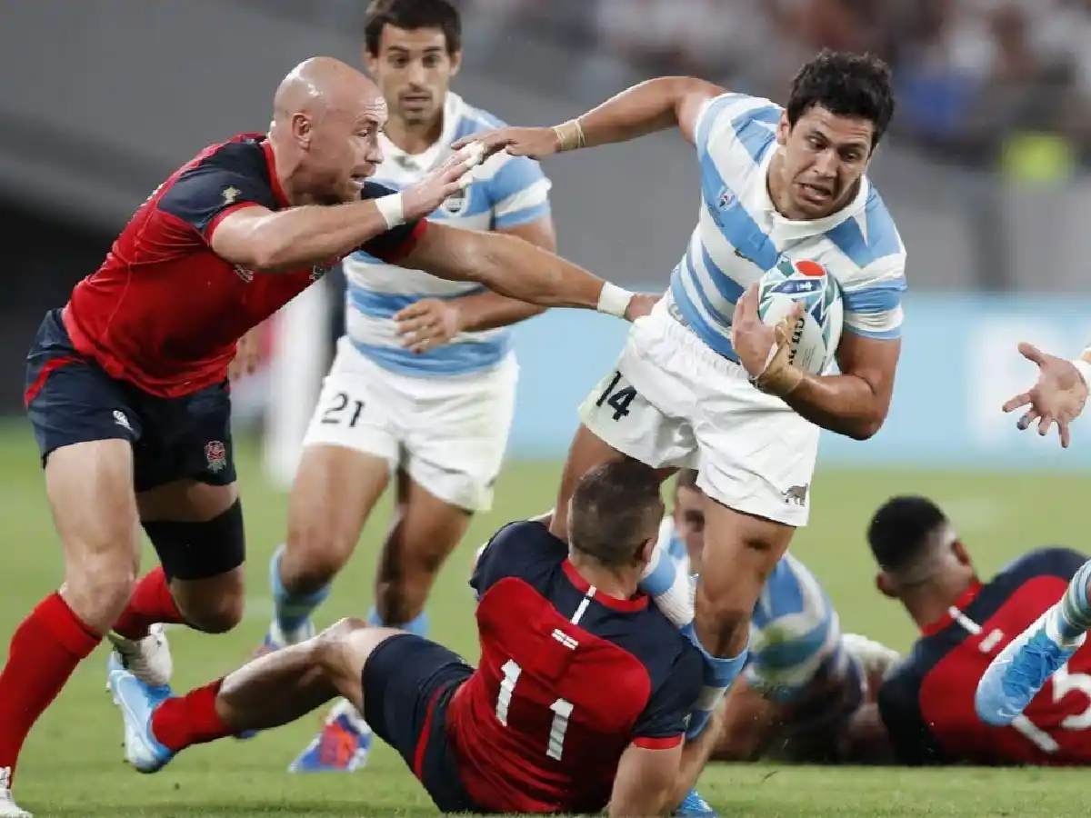 Juegan Los Pumas a la madrugada 