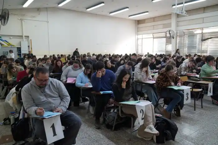 Este año, el Ministerio de Salud bonaerense incorporó 354 médicos graduados hace menos de dos años