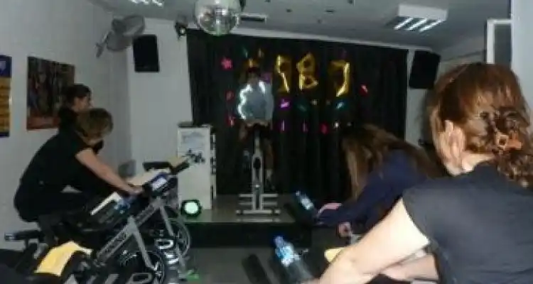 Spinning por Cáritas