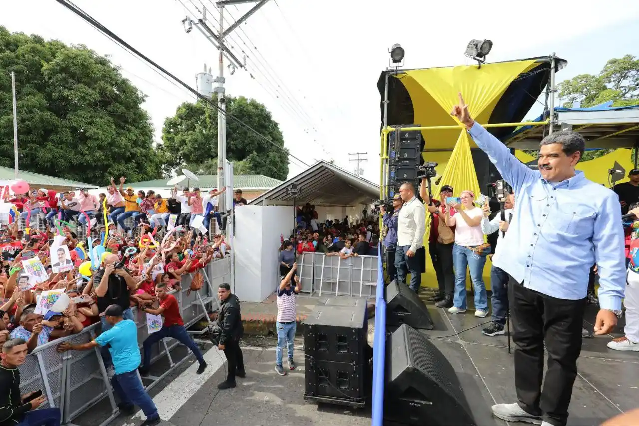 DESDE LA CUNA DEL CHAVISMO: Maduro jura que no dará descanso a su «alma hasta consolidar el futuro y la paz del país»