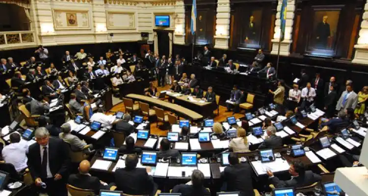 Diputados dio media sanción al proyecto de ley de paritarias para trabajadores municipales