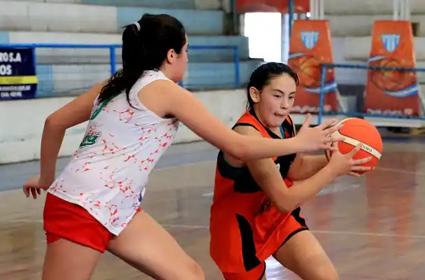 Gualeguaychú cayó en los dos juegos en los que se enfrentó a Paraná