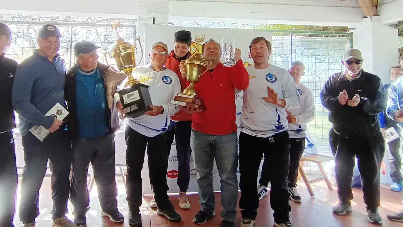 Veleros de Argentina, Uruguay y Brasil participaron de la Copa Alberto Gavino Medali