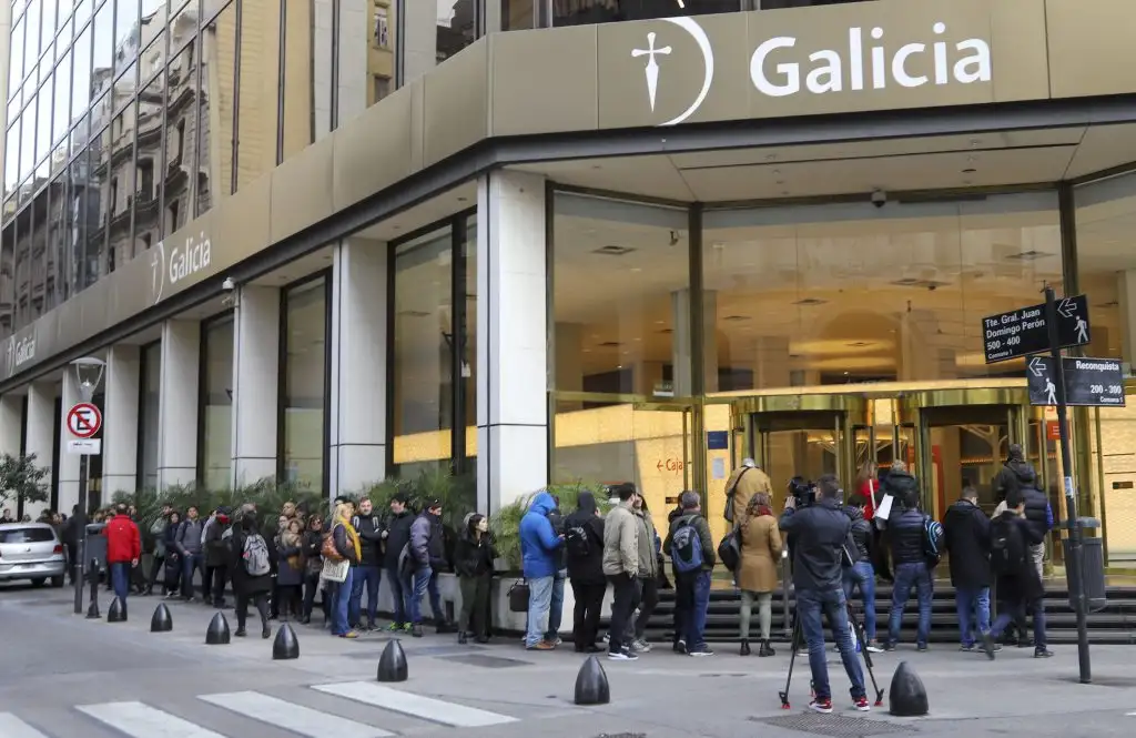 El Central destacó la solidez del sistema y que los ahorros permanecen disponibles