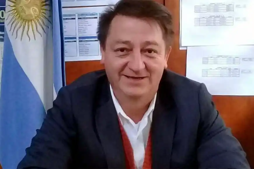 Escandalosa frase de un supervisor: “Las escuelas donde hay puras mujeres son un desastre”