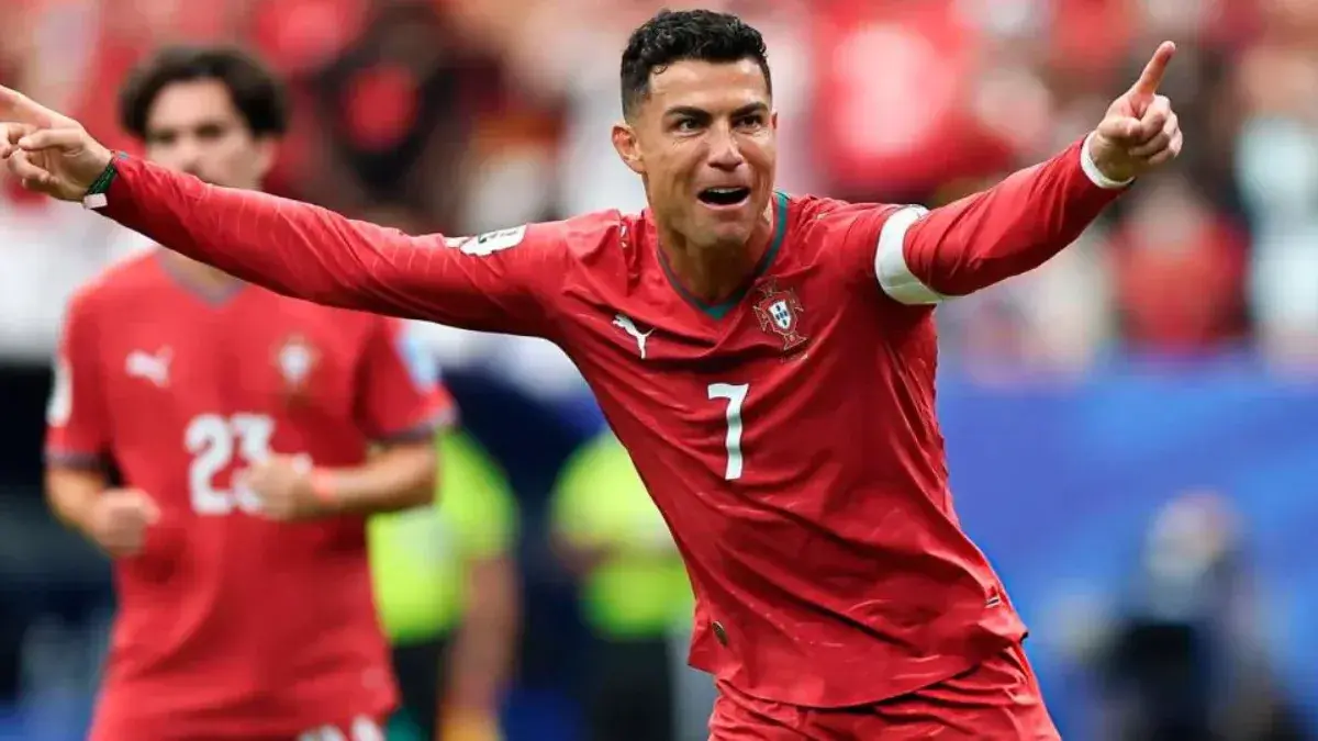 Portugal goleó a Uzbekistán y Cristiano Ronaldo volvió a hacer historia