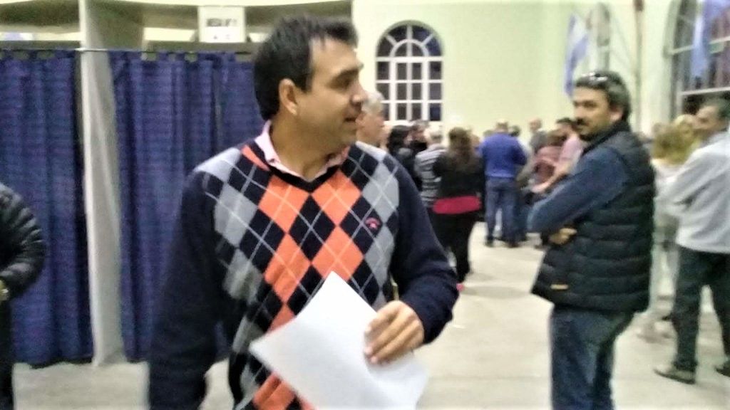 Finalmente, no hubo acuerdo y Pablo Peralta no asume en Comisiones de Fomento