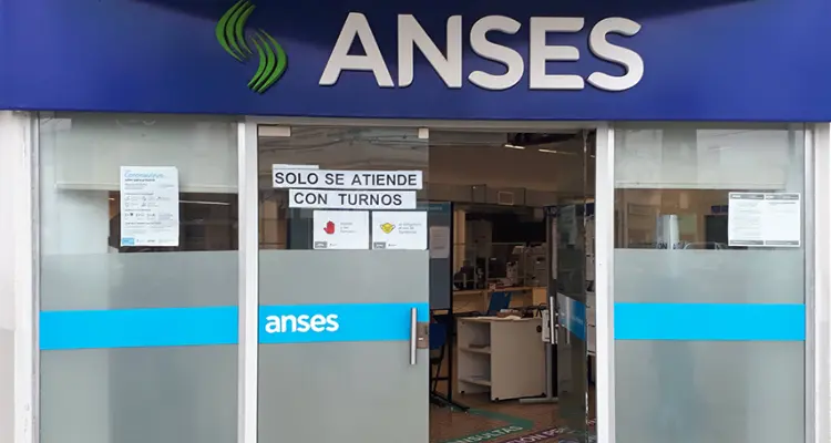 IFE: el lunes comienza el pago del tercer bono de 10 mil pesos
