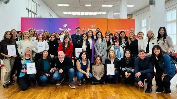 La provincia entregó cerca de $400 millones para obras en 29 escuelas del Gran Rosario