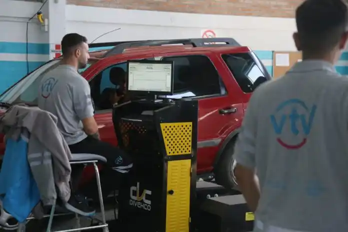 Un control vehicular en la provincia.