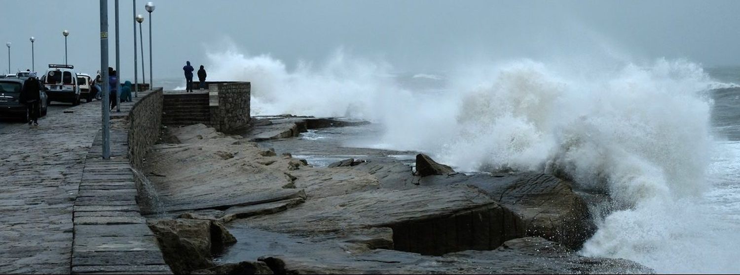 Clima: un domingo frío y con alerta por fuerte viento