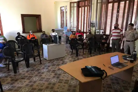 Brindan capacitaciones en los puertos provinciales