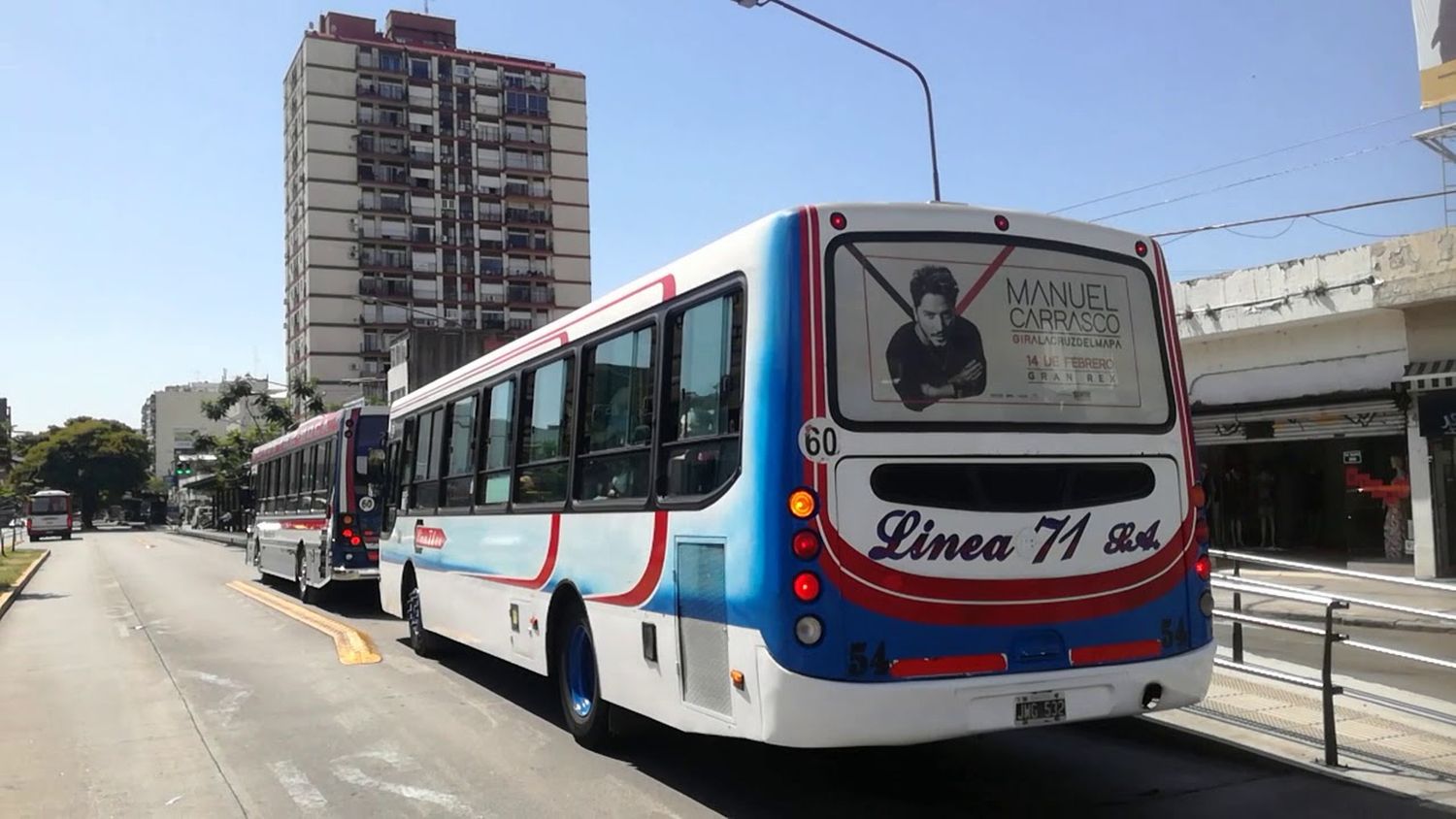 Afecta a colectivos de media y larga distancia.