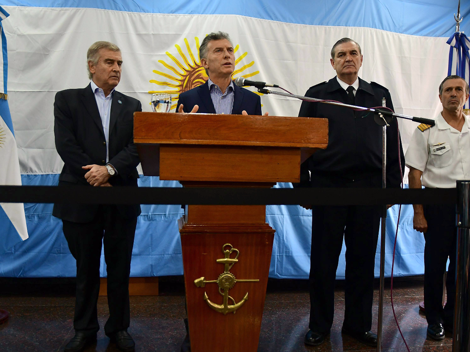 Submarino: Macri pidió "no aventurarse a buscar culpables" 