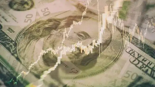 El dólar oficial sube por quinta rueda consecutiva en la antesala de una licitación clave del Tesoro