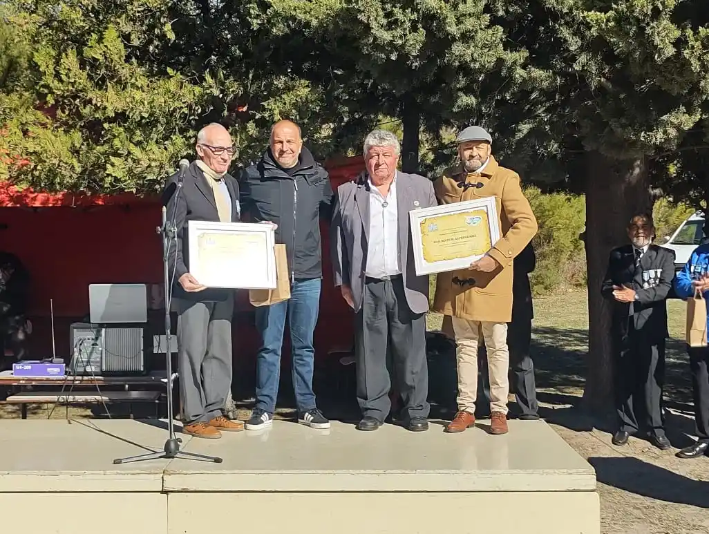 Copetonas: Inauguraron el Monumento Héroes de Malvinas