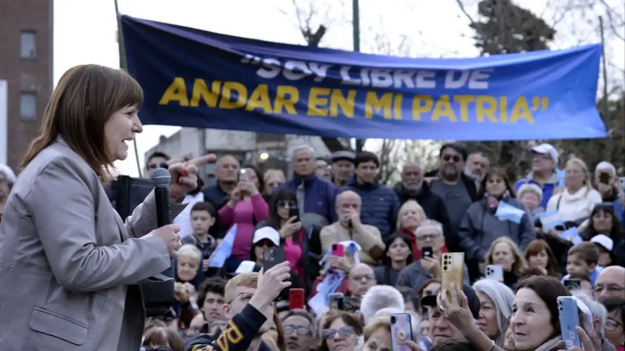 Patricia Bullrich en zona oeste