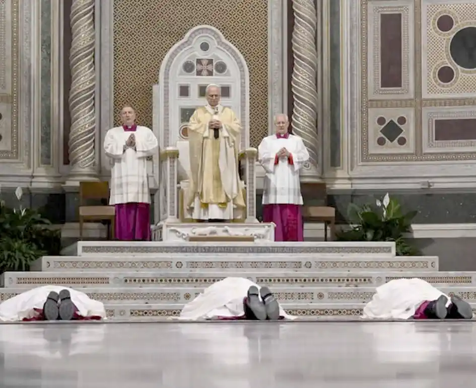 El Papa durante la misa del domingo.
