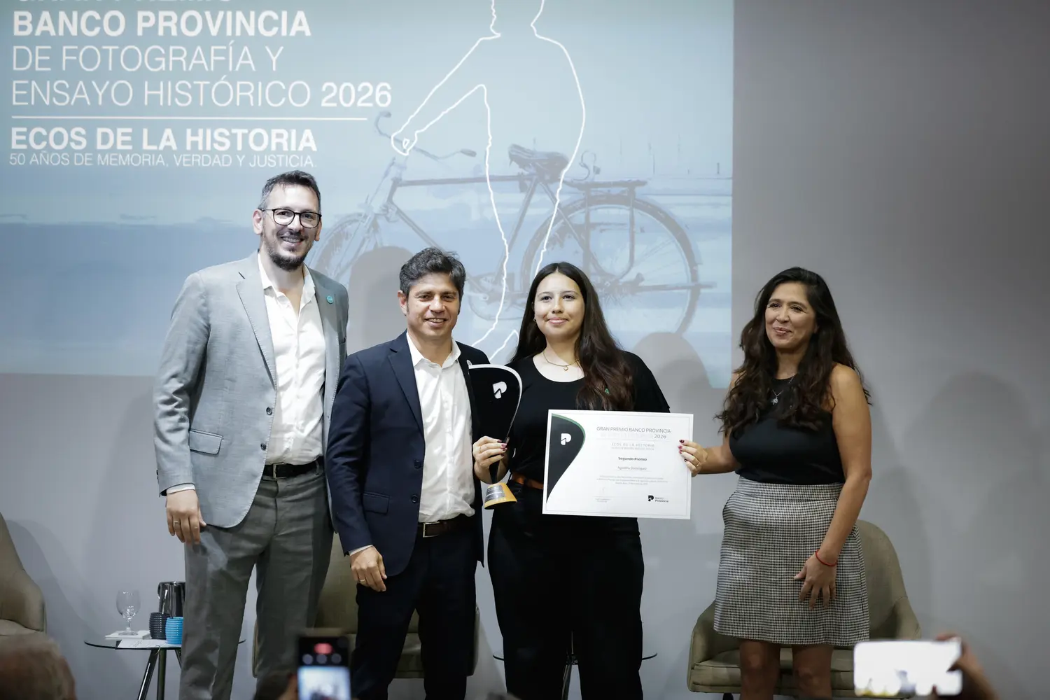 Kicillof entregó premios a proyectos culturales que abordan la memoria, la verdad y la justicia