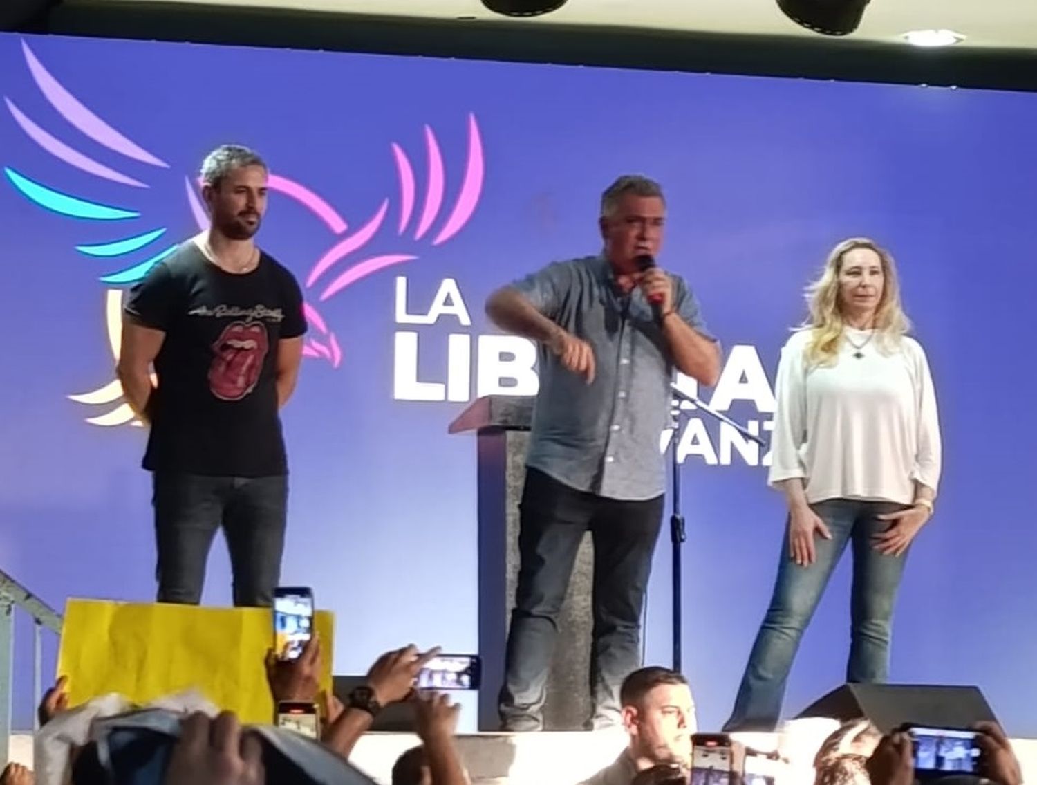 Sebastián Pareja junto a Martín Menem y Karina Milei (LANOTICIA1.COM)