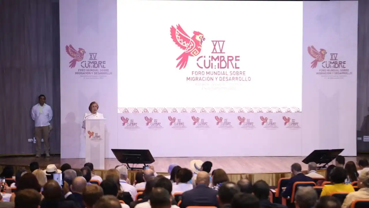 La canciller Rosa Yolanda Villavicencio inaugura en Riohacha la XV Cumbre del Foro Mundial sobre Migración y Desarrollo.