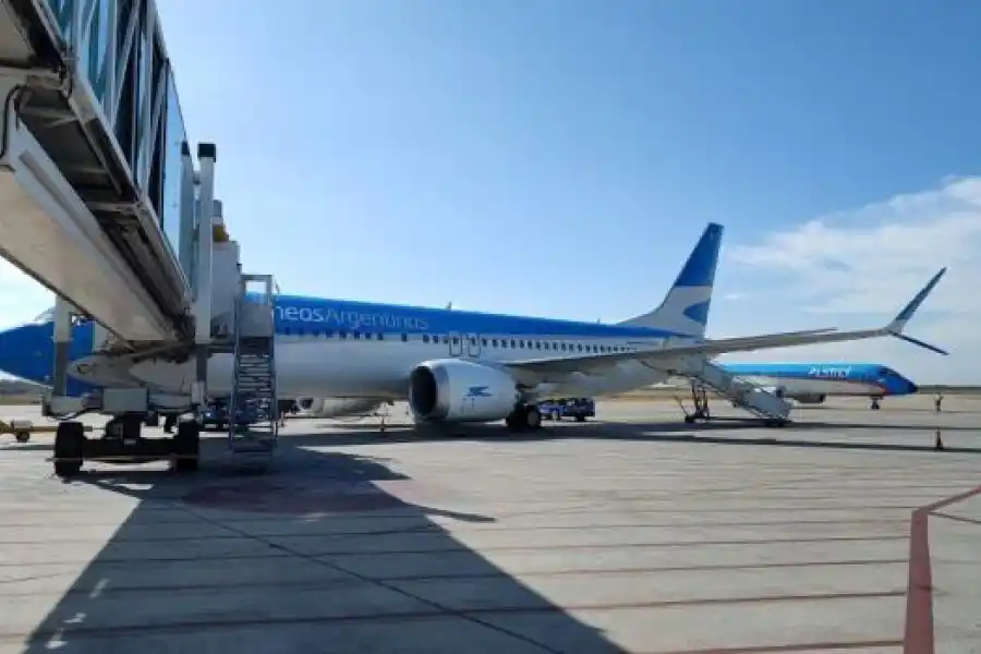 Nueva conexión aérea entre Rosario y Neuquén