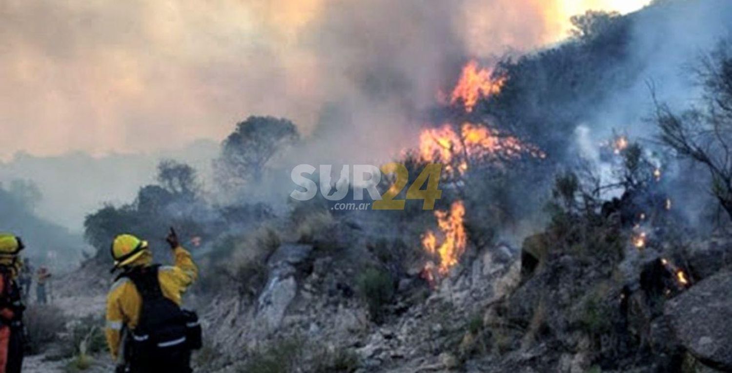 La intensidad del viento complicó el incendio en el norte de San Luis