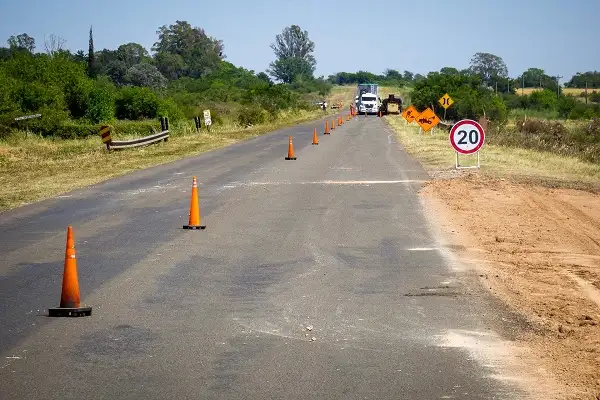 Invertirán más de $90 millones para rehabilitar un tramo de la ruta 20 