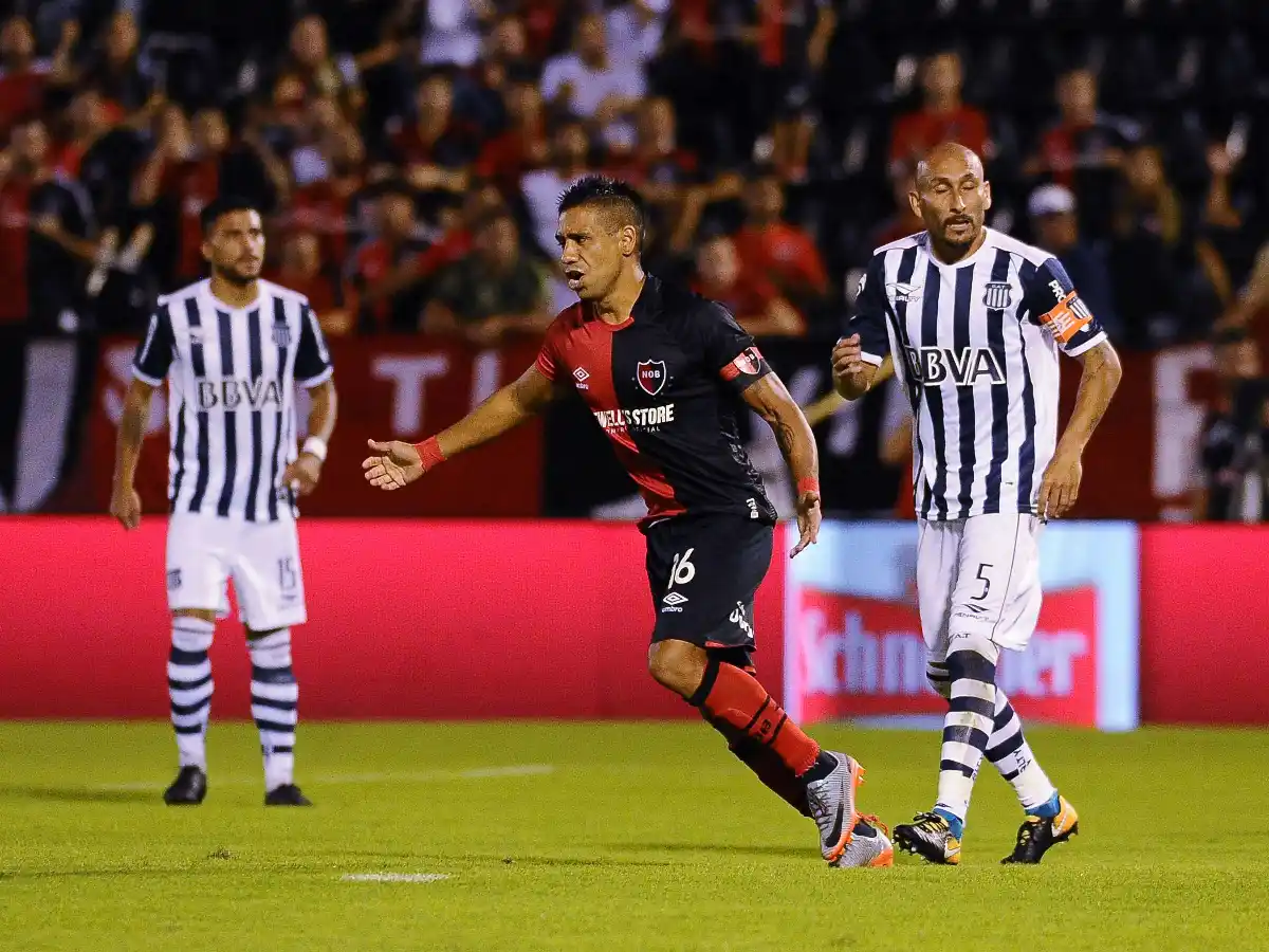 Talleres tropezó en Rosario