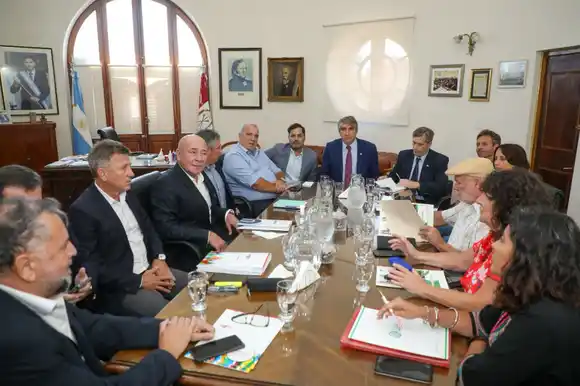 Paritaria central: Provincia realizó una oferta salarial trimestral “que abarca enero, febrero y marzo”