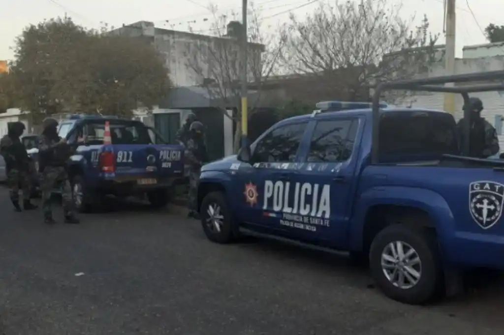 Más de 20 allanamientos y requisas en Piñero por balaceras