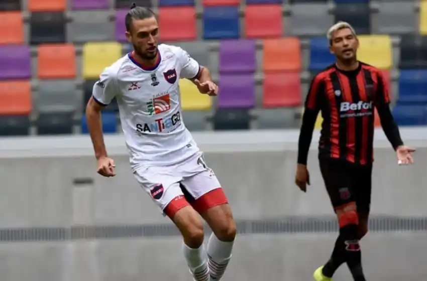 Alvarado sumó su tercer refuerzo