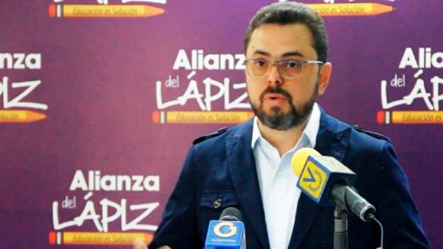 ¡SEGURO ARRASA! De ganar la presidencia, Ecarri ratificará a Padrino López (+ Video)