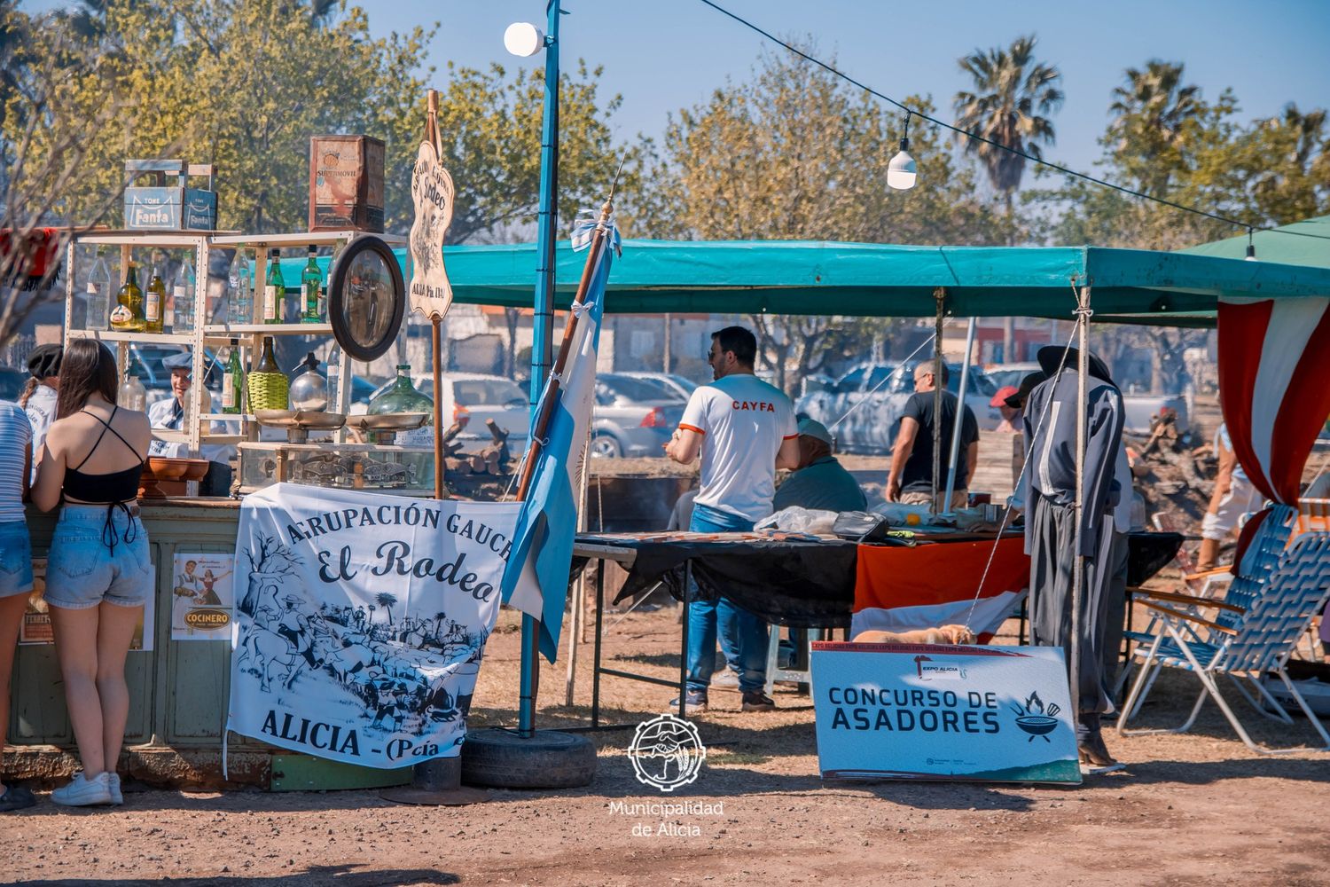 Instituciones del pueblo participan del Concurso de Asadores