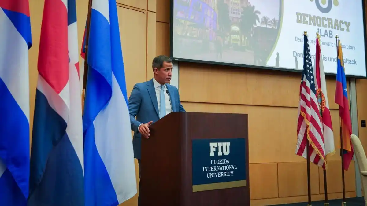 Universidad de Florida creará el Democracy iLab, que dirigirá el venezolano Juan Guaidó