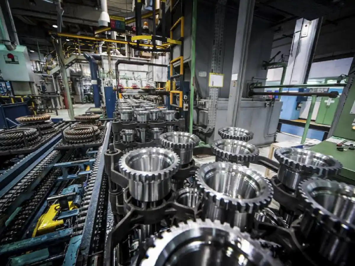 La industria cayó 0,2% en el primer bimestre y la UIA espera mayor baja en marzo