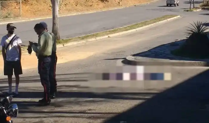 Matan a mujer para quitarle un vehículo en Ciudad Casarapa