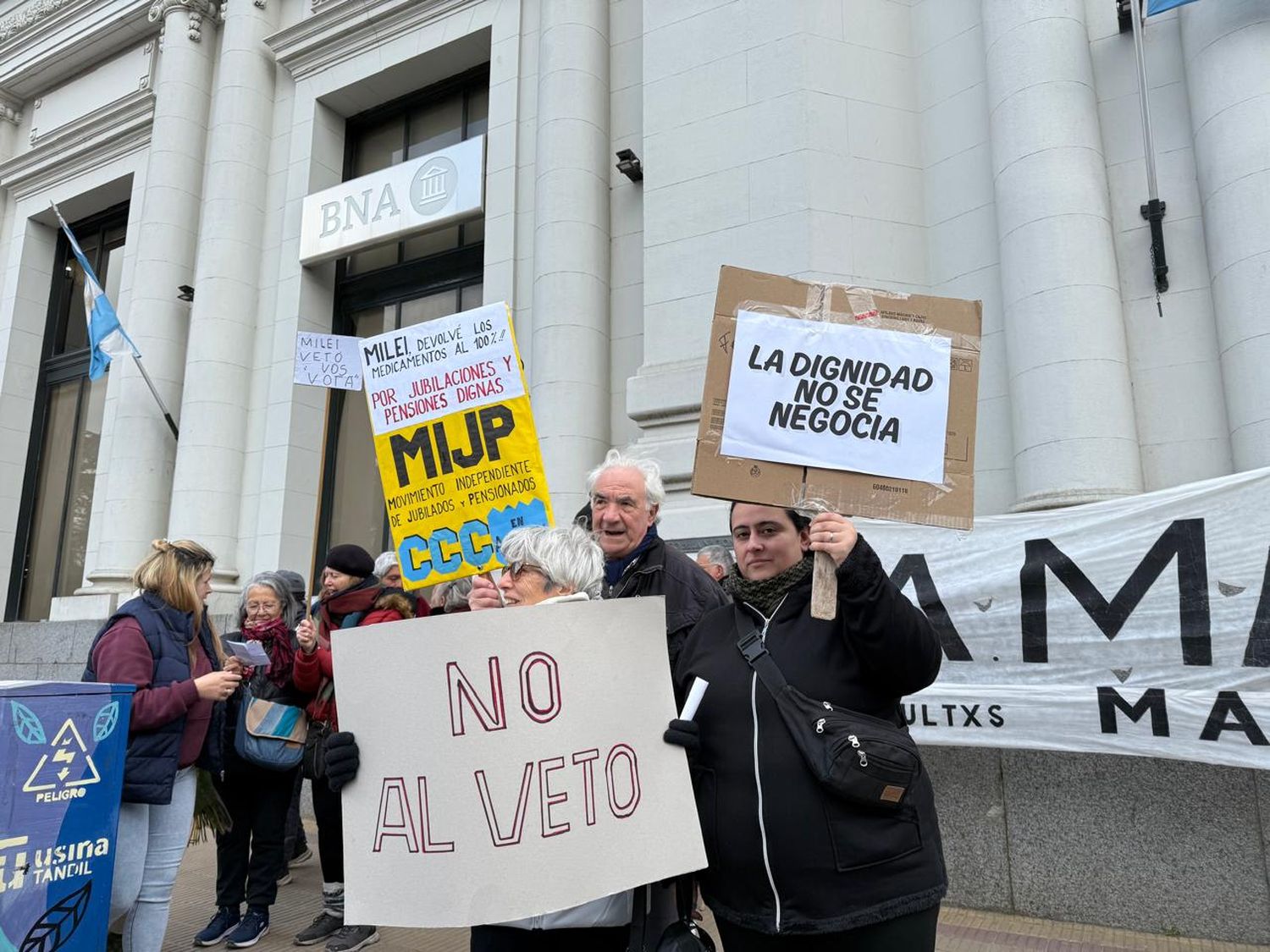 marcha jubilados 13-08-25 - 1
