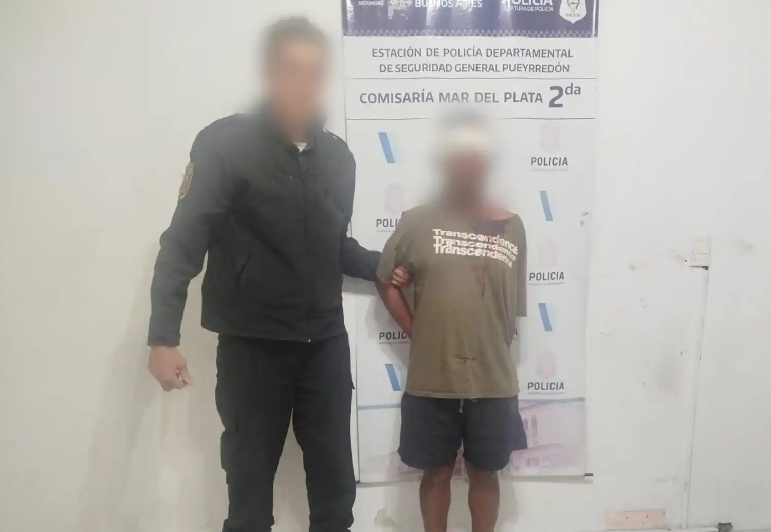El personal policial logró divisar al sospechoso, quien al advertir la presencia de los efectivos intentó darse a la fuga.